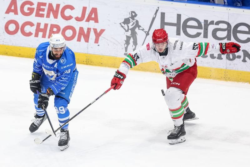 Ice Hockey. Tauron Hokej Liga. ECB Zaglebie Sosnowiec - KS Unia Oswiecim. 17.12.2025