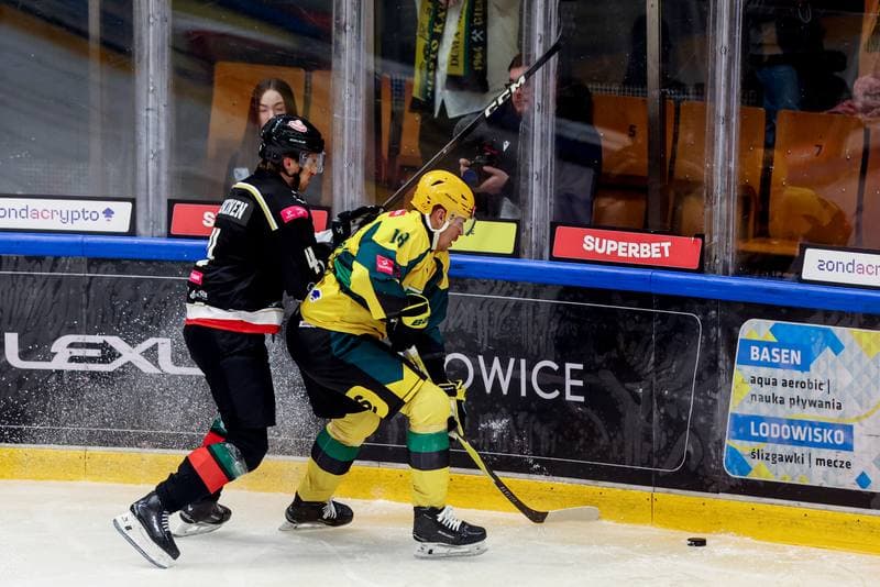 Ice Hockey. Tauron Hokej Liga. GKS Katowice - GKS Tychy. 12.10.2025
