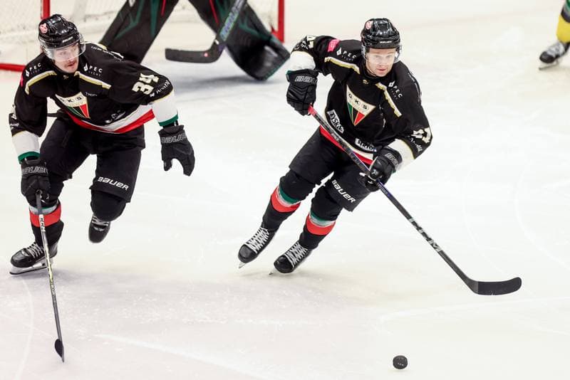 Ice Hockey. Tauron Hokej Liga. GKS Katowice - GKS Tychy. 12.10.2025