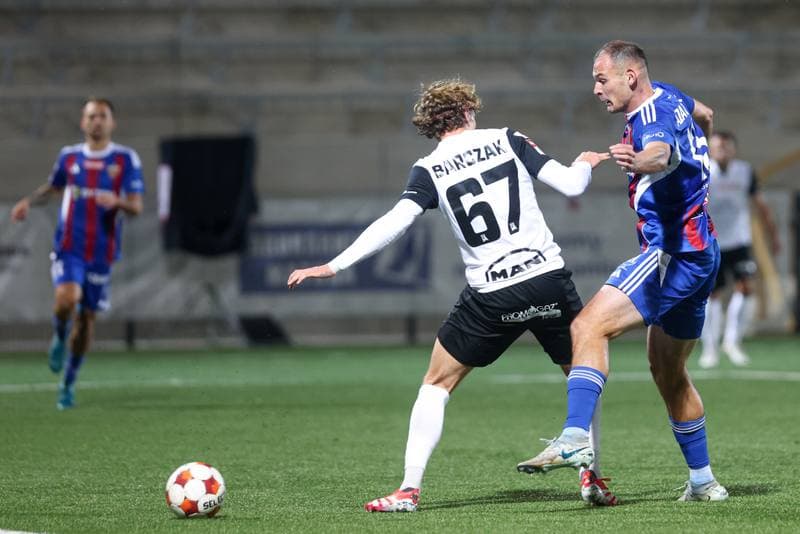 Football. Betclic I liga. Polonia Bytom - Puszcza Niepolomice. 04.10.2025