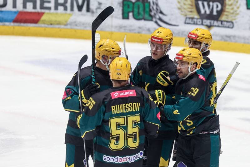 Ice Hockey. Tauron Hokej Liga. KS Unia Oswiecim - GKS Katowice. 28.11.2025