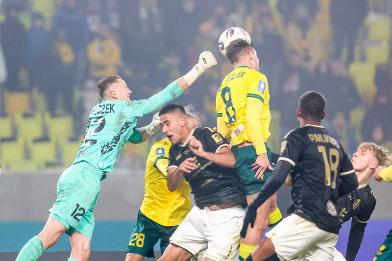 Football. PKO BP Ekstraklasa. GKS Katowice - Pogon Szczecin. 29.11.2025