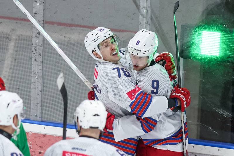 Ice Hockey. Tauron Hokej Liga. BS Polonia Bytom - ECB Zaglebie Sosnowiec. 30.11.2025