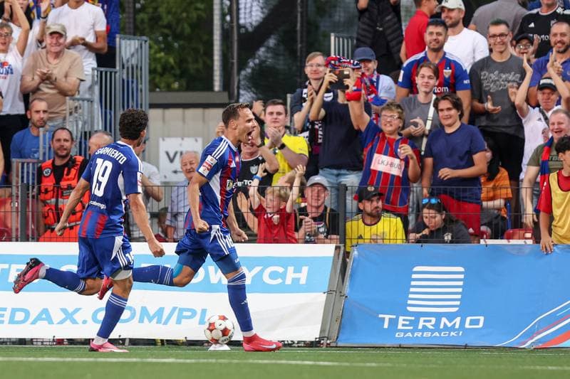Football. Betclic I liga. Polonia Bytom - Pogon Grodzisk Mazowiecki. 20.08.2025