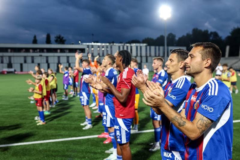 Football. Betclic I liga. Polonia Bytom - Pogon Grodzisk Mazowiecki. 20.08.2025