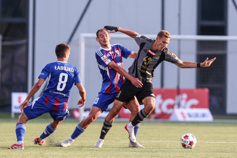 Football. Betclic I liga. Polonia Bytom - Pogon Grodzisk Mazowiecki. 20.08.2025
