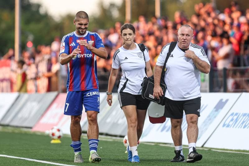 Football. Betclic I liga. Polonia Bytom - Pogon Grodzisk Mazowiecki. 20.08.2025