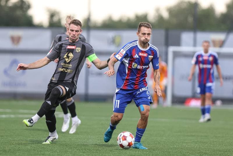 Football. Betclic I liga. Polonia Bytom - Pogon Grodzisk Mazowiecki. 20.08.2025