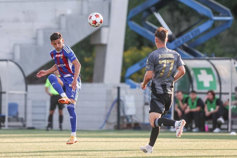 Football. Betclic I liga. Polonia Bytom - Pogon Grodzisk Mazowiecki. 20.08.2025