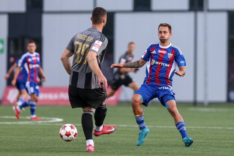 Football. Betclic I liga. Polonia Bytom - Pogon Grodzisk Mazowiecki. 20.08.2025