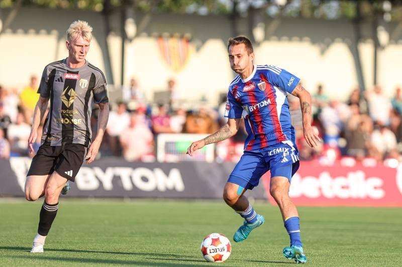 Football. Betclic I liga. Polonia Bytom - Pogon Grodzisk Mazowiecki. 20.08.2025
