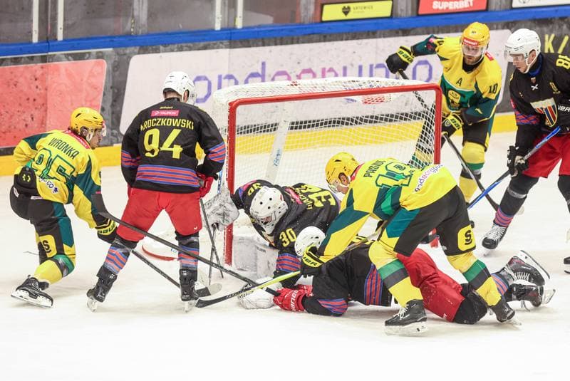 Ice Hockey. Tauron Hokej Liga. GKS Katowice - BS Polonia Bytom. 10.10.2025