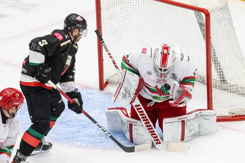 Ice Hockey. Tauron Hokej Liga. ECB Zaglebie Sosnowiec - GKS Tychy. 28.09.2025