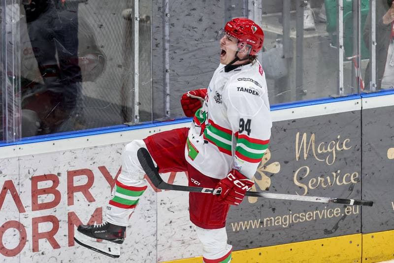 Ice Hockey. Tauron Hokej Liga. ECB Zaglebie Sosnowiec - GKS Tychy. 28.09.2025