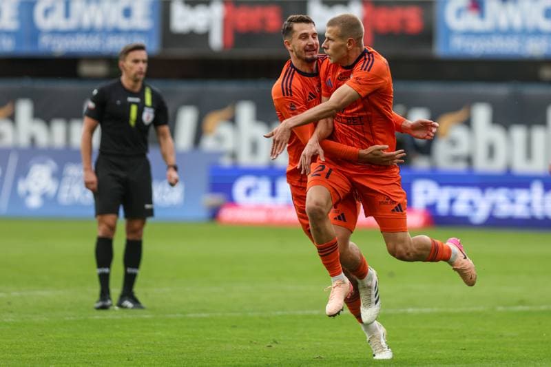 Football. PKO BP Ekstraklasa. Piast Gliwice - Bruk-Bet Termalica Nieciecza. 27.09.2025