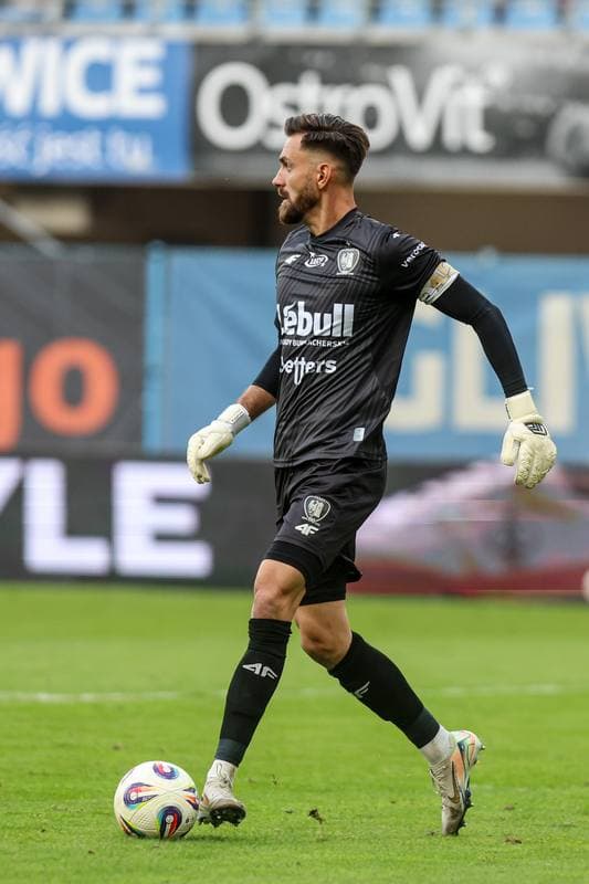 Football. PKO BP Ekstraklasa. Piast Gliwice - Bruk-Bet Termalica Nieciecza. 27.09.2025