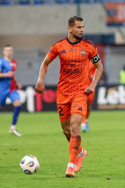 Football. PKO BP Ekstraklasa. Piast Gliwice - Bruk-Bet Termalica Nieciecza. 27.09.2025