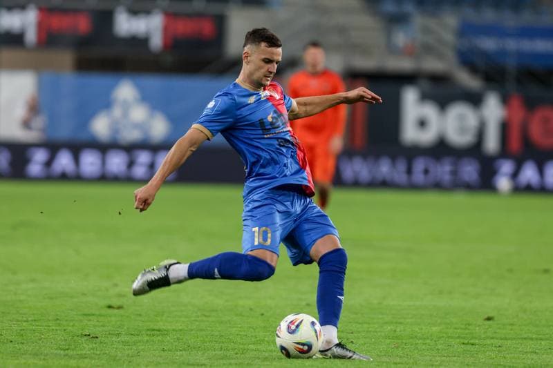Football. PKO BP Ekstraklasa. Piast Gliwice - Bruk-Bet Termalica Nieciecza. 27.09.2025