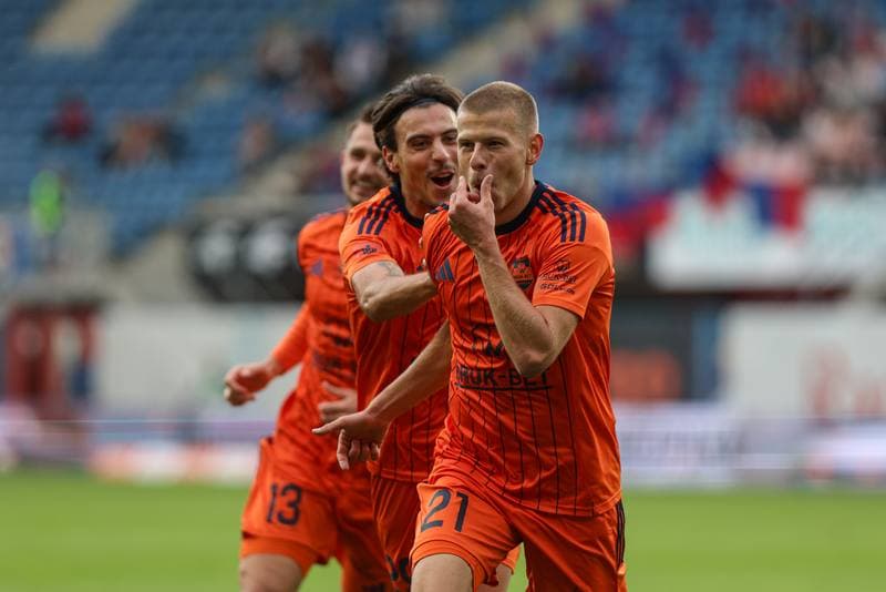 Football. PKO BP Ekstraklasa. Piast Gliwice - Bruk-Bet Termalica Nieciecza. 27.09.2025