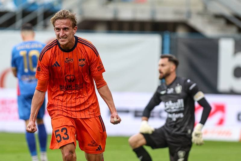 Football. PKO BP Ekstraklasa. Piast Gliwice - Bruk-Bet Termalica Nieciecza. 27.09.2025