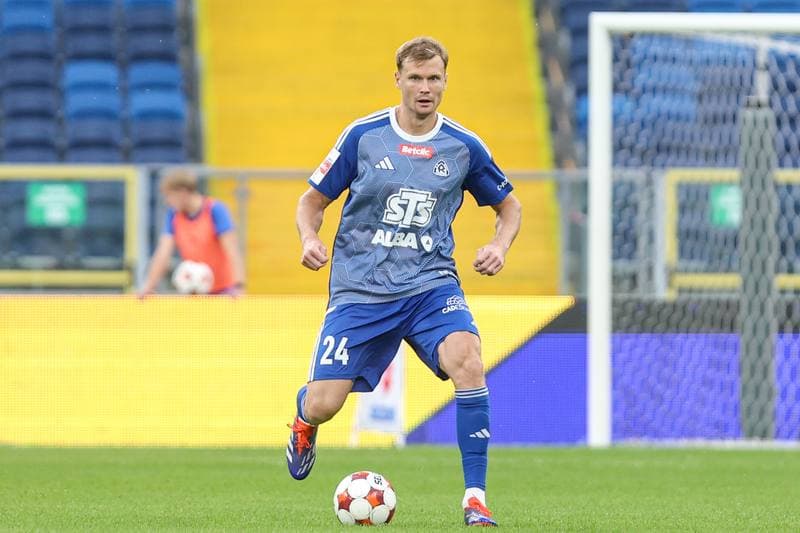 Football. Betclic I liga. Ruch Chorzow - Chrobry Glogow. 22.09.2025