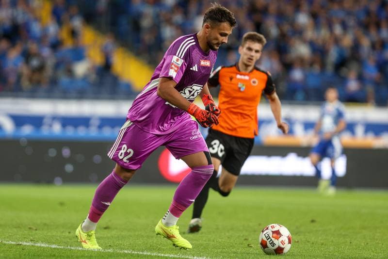 Football. Betclic I liga. Ruch Chorzow - Chrobry Glogow. 22.09.2025