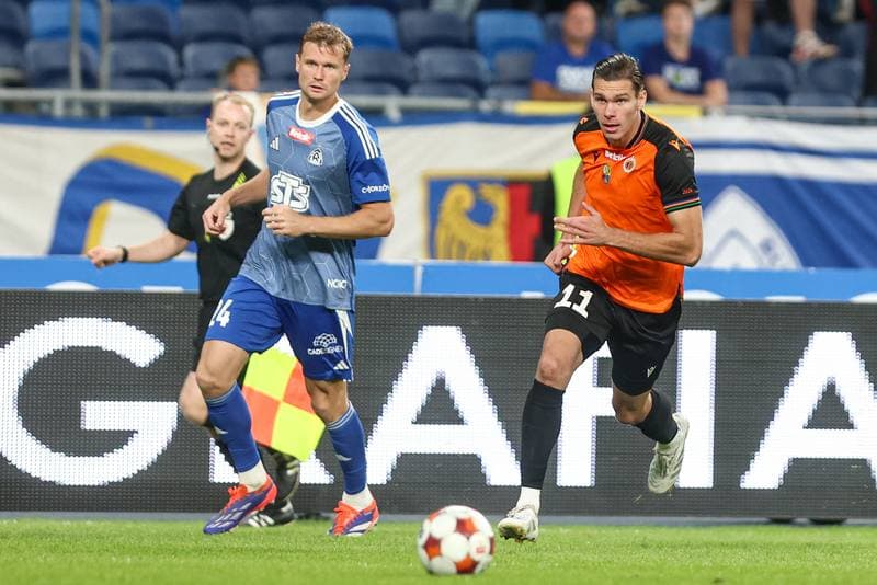 Football. Betclic I liga. Ruch Chorzow - Chrobry Glogow. 22.09.2025