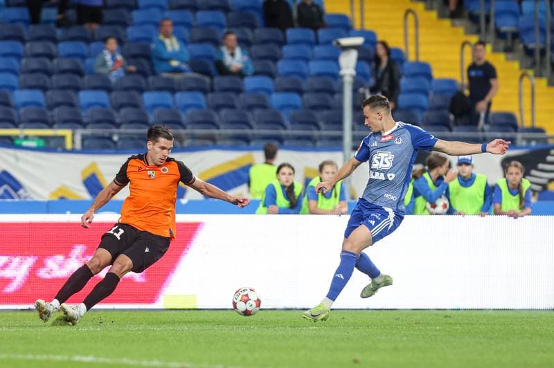 Football. Betclic I liga. Ruch Chorzow - Chrobry Glogow. 22.09.2025