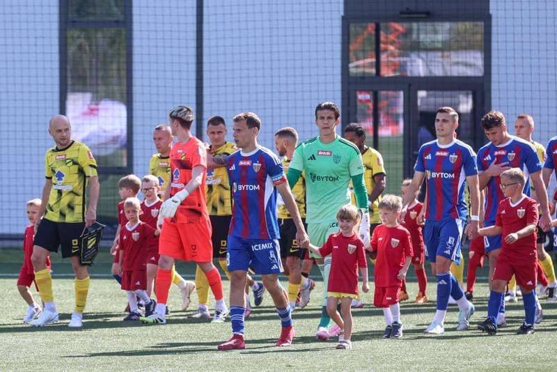 Football. Betclic I liga. Polonia Bytom - Wieczysta Krakow. 30.08.2025