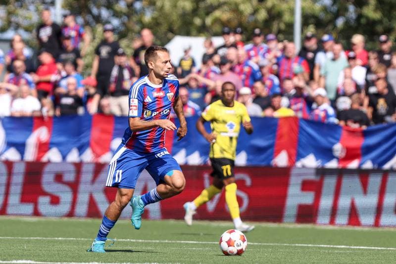 Football. Betclic I liga. Polonia Bytom - Wieczysta Krakow. 30.08.2025