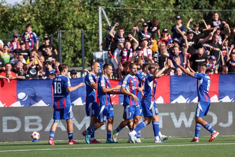 Football. Betclic I liga. Polonia Bytom - Wieczysta Krakow. 30.08.2025