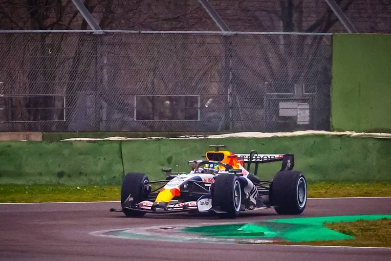 Motorsport. Formula 1. VCARB Racing Bulls. 21.01.2026