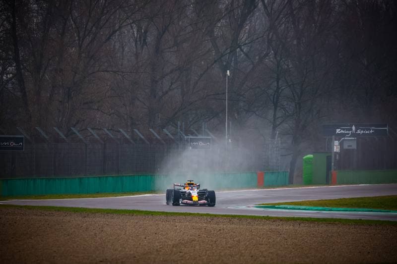 Motorsport. Formula 1. Shakedown of VCARB Racing Bulls. 20.01.2026