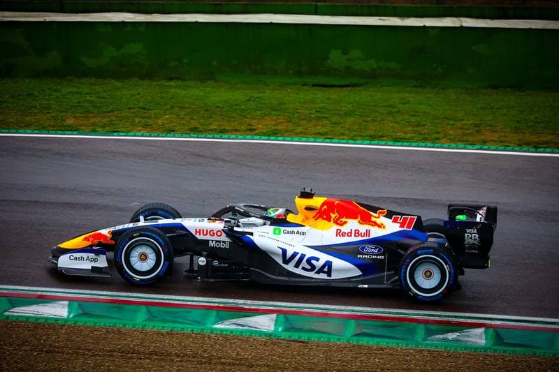 Motorsport. Formula 1. Shakedown of VCARB Racing Bulls. 20.01.2026