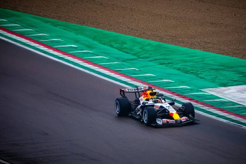 Motorsport. Formula 1. Shakedown of VCARB Racing Bulls. 20.01.2026