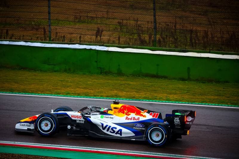 Motorsport. Formula 1. Shakedown of VCARB Racing Bulls. 20.01.2026