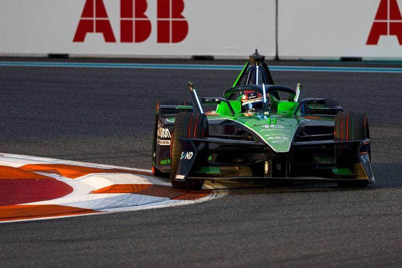 Motorsport. Formula E. Miami ePrix. 31.01.2026