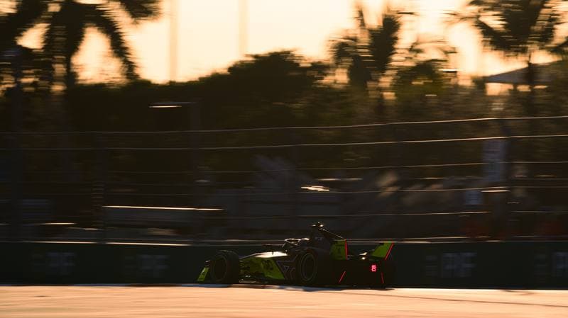 Motorsport. Formula E. Miami ePrix. 31.01.2026