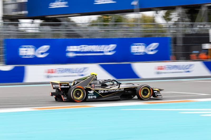 Motorsport. Formula E. Miami ePrix. 31.01.2026