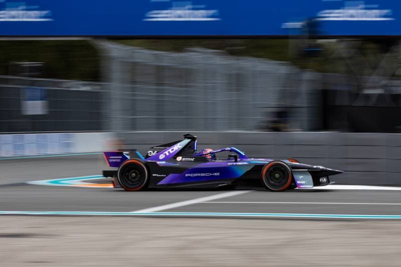 Motorsport. Formula E. Miami ePrix. 31.01.2026