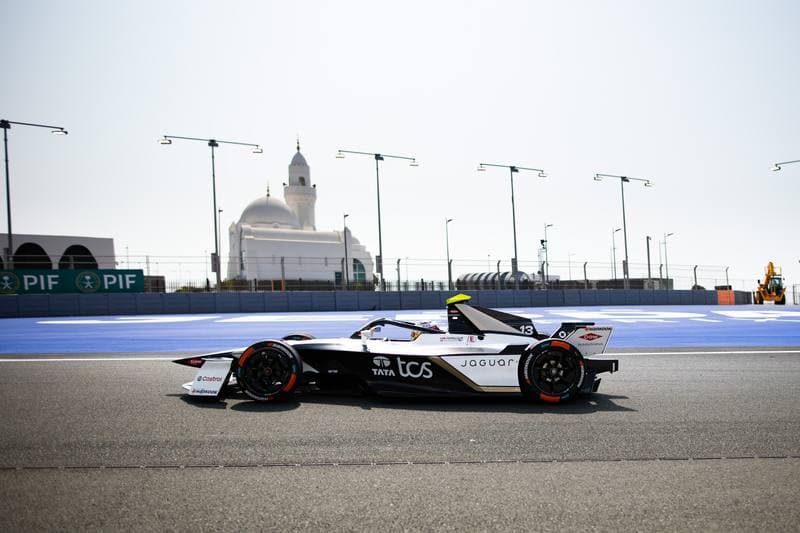 Motorsport. ABB FIA Formula E World Championship. Jeddah ePrix. 12.02.2026