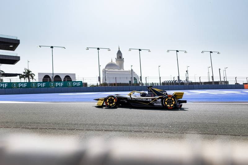 Motorsport. ABB FIA Formula E World Championship. Jeddah ePrix. 12.02.2026