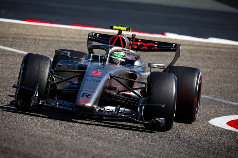 Motorsport. Formula 1. Winter Testing. 11.02.2026