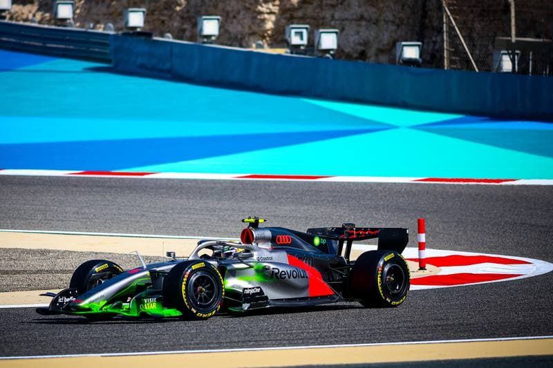 Motorsport. Formula 1. Winter Testing. 11.02.2026