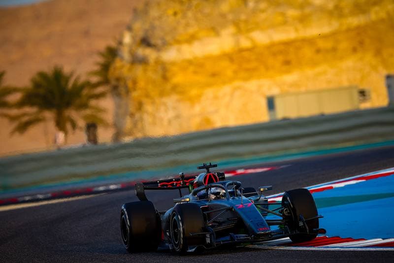 Motorsport. Formula 1. Winter Testing. 11.02.2026