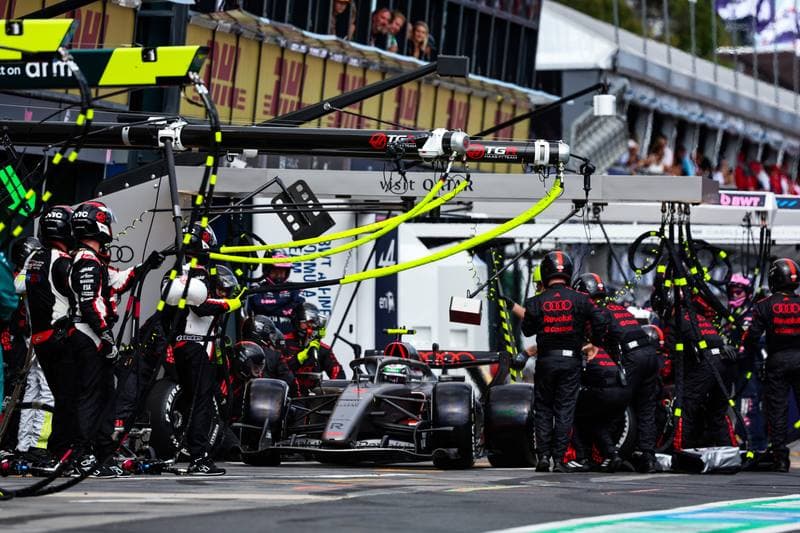 Motorsport. Formula 1. Australian Grand Prix. 08.03.2026