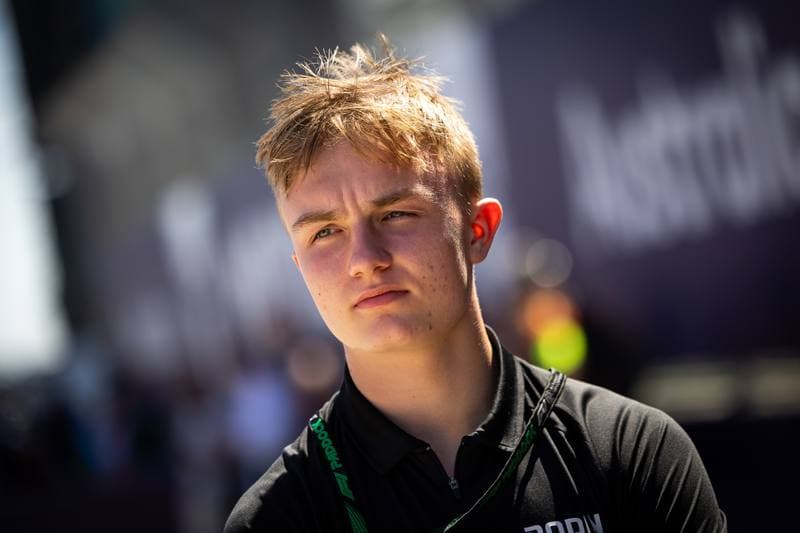 Motorsport. Formula 2. Australian Grand Prix. 07.03.2026
