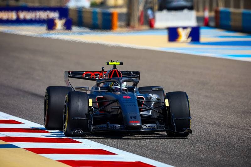 Motorsport. Formula 1. Winter Testing. 11.02.2026