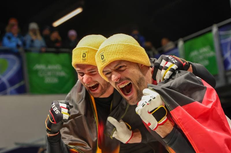 Bobsleigh. Olympic Winter Games Milano-Cortina 2026. Gold Medal Ceremony. 17.02.2026