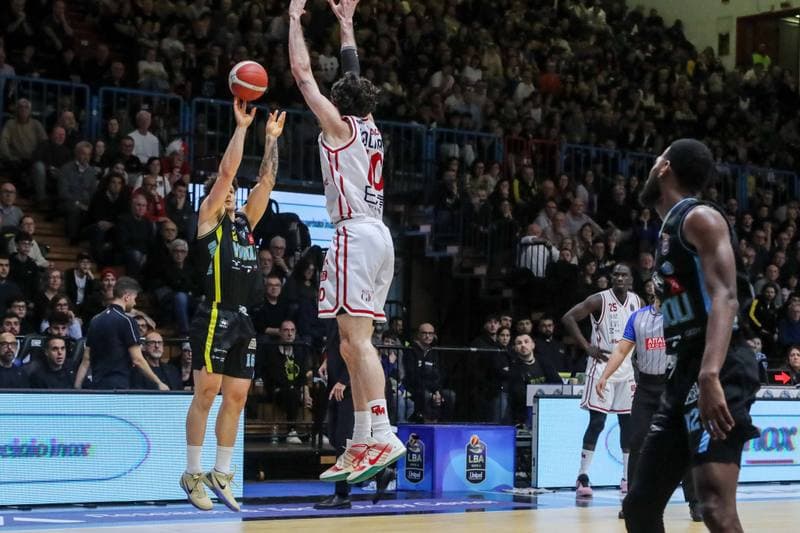 Basketball. Italian Basketball Serie A. Vanoli Basket Cremona - EA7 Emporio Armani Milano. 15.02.2026